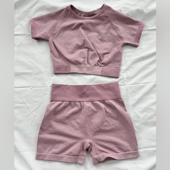 Active set - Pink - Picture 1 of 3